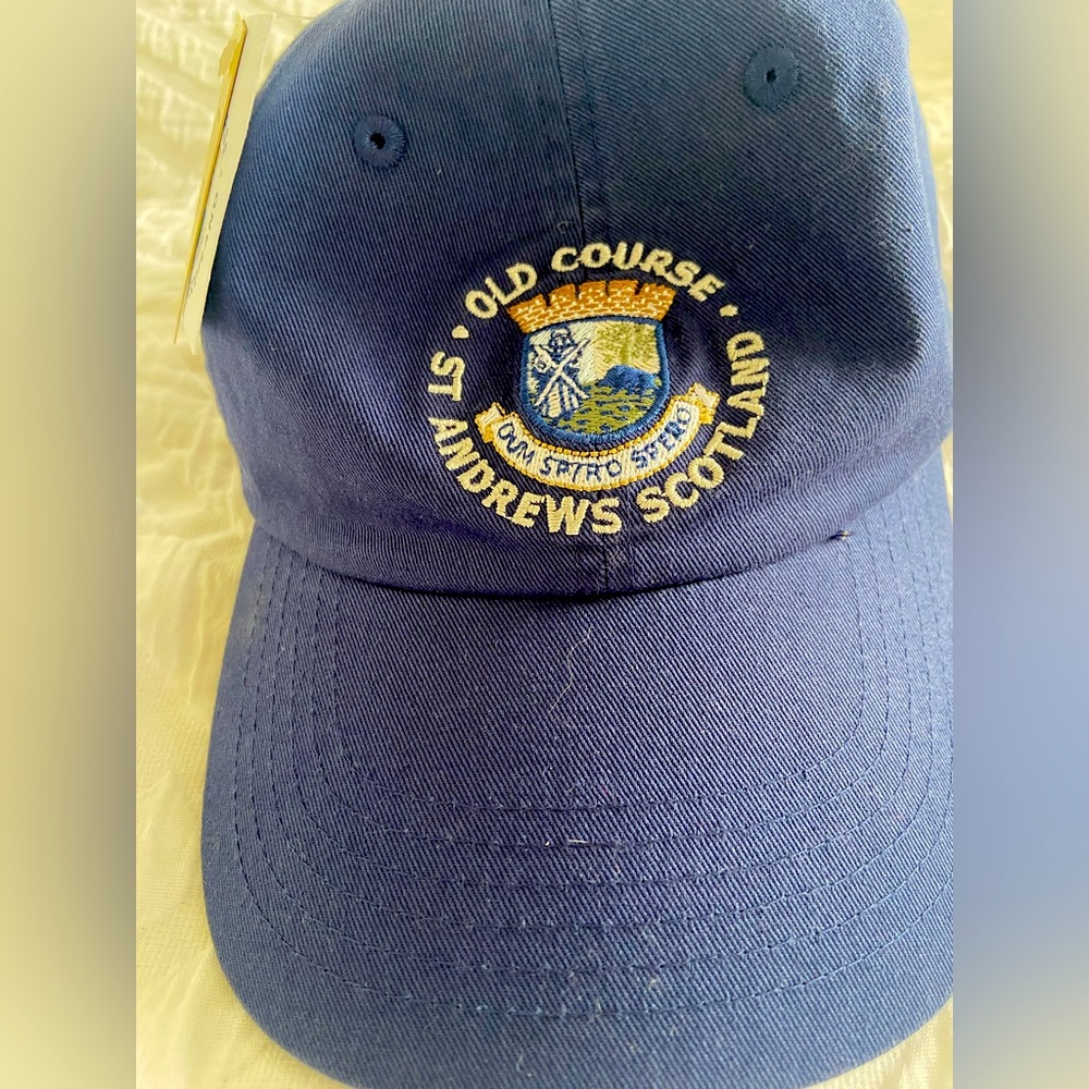 NWT Men’s Old Course St. Andrew’s Golf Course Hat ⛳️
